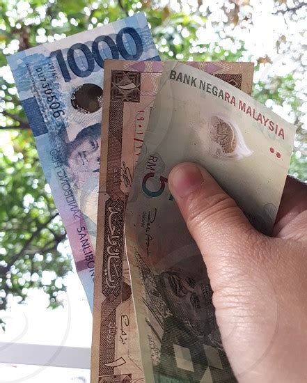 malaysian ringgit to philippine peso